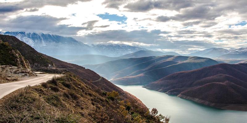 Laura Vandery22：数字艺术与设计的前沿探索者