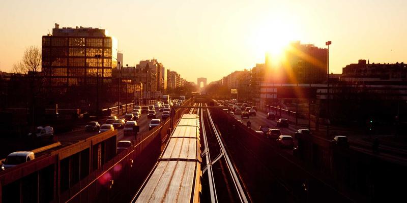 从涂鸦到艺术档案：Laura Vandery如何用艺术日记本构建创意系统