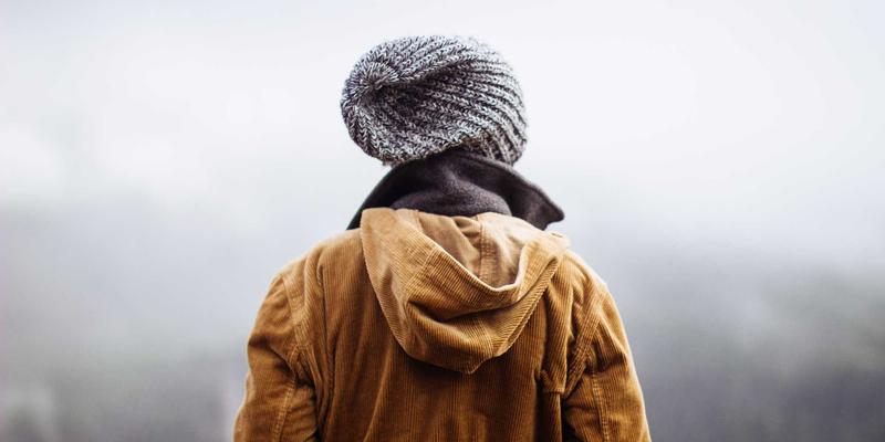 创意碰撞的艺术：从Laura Vandery的协作项目看如何构建卓越的创意作品集